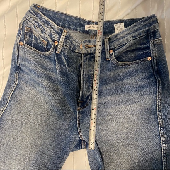 Good American Straight high Waisted Leg Jeans - Picture 9 of 9